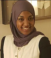 Online student Muna Khalif